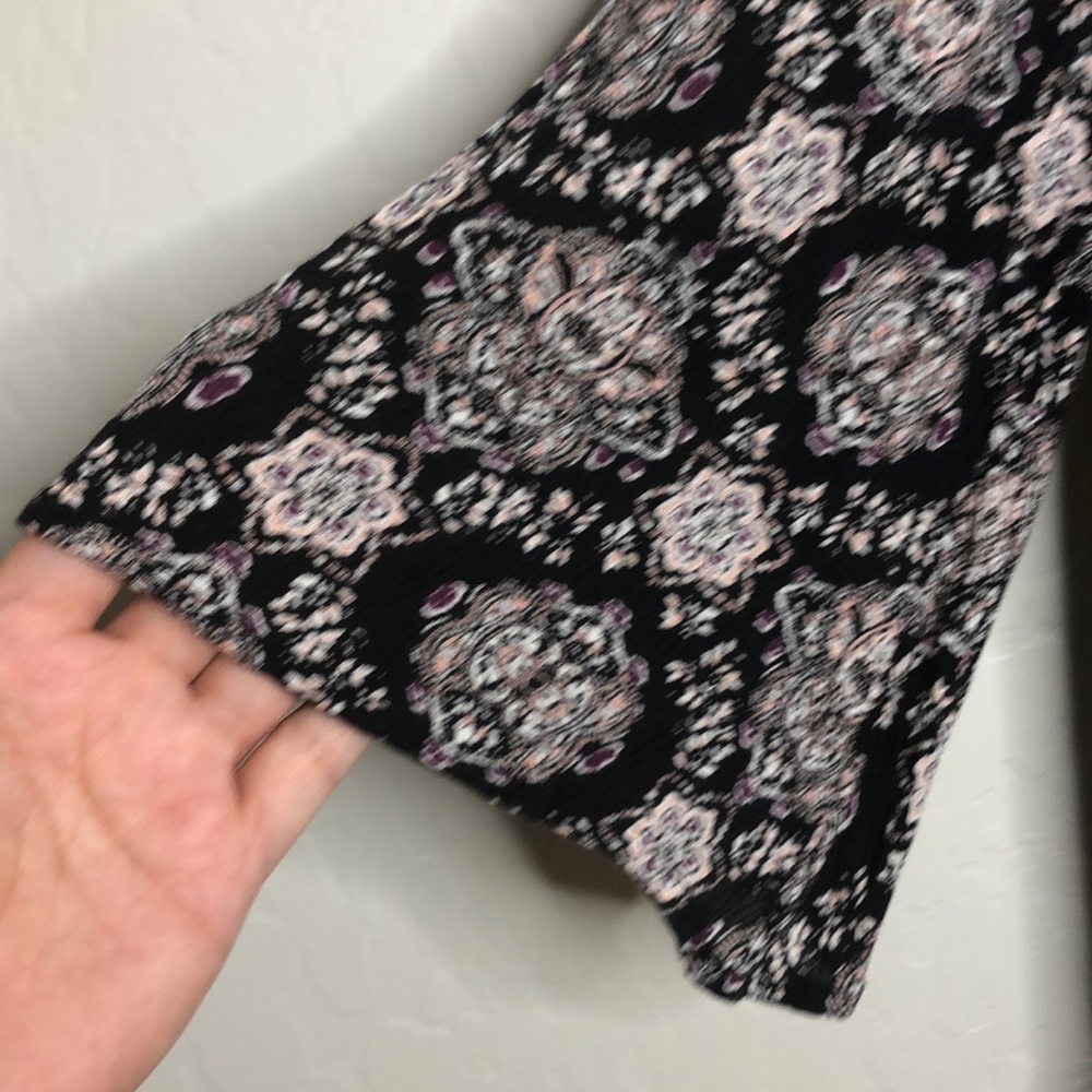 Style Co. Boho Chic Top Size PM - Picture 5 of 6